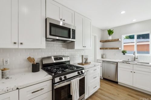 14021 Casimir Ave, Gardena CA  90249-2810 exterior