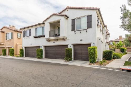28354 Casselman Ln, Santa Clarita, CA 91350-3225