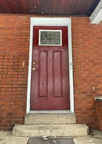 248 Parkfield St, Pittsburgh, PA 15210-4173