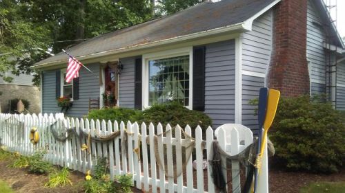 1551 Smith Kramer St, Hartville OH  44632-8731 exterior