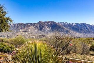 63487 Harmony Dr, Tucson, AZ 85739-1993