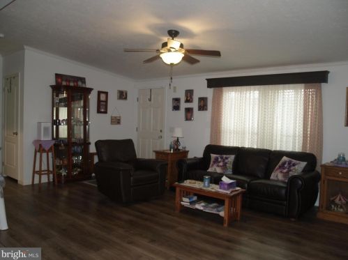 4225 Panther Ct, Orefield, PA 18069-2148