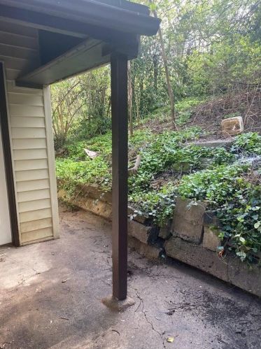 4570 Hamilton Ave, Cincinnati OH  45223-1777 exterior