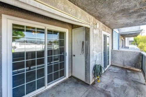 1200 Gaviota Ave, Long Beach CA  90813-3880 exterior