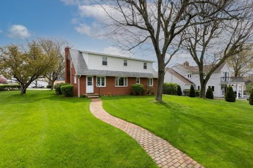 406 Davis Ave, Somerset PA  15501-1714 exterior