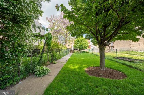 647 Marshall St, Norristown PA 19401-5136 exterior