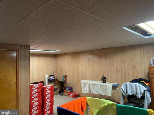 2435 Brookwood St, Harrisburg PA 17104-2112 exterior