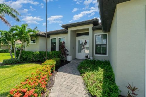 2402 50 St, Cape Coral FL  33914-6792 exterior