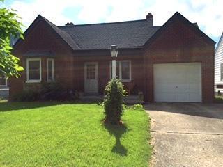 853 Broadleigh Rd, Columbus, OH 43209-2503