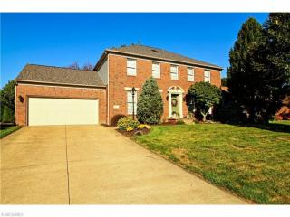5741 Kings Gate Cir, Canton, OH 44721-3926