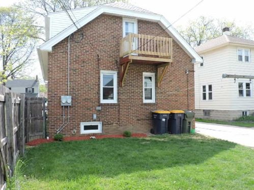 2231 82nd St, Milwaukee WI 53219-1733 exterior