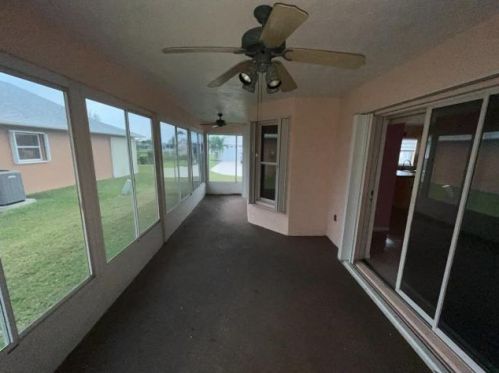 676 Malayan Ct, Fort Pierce FL  34982-3938 exterior
