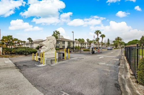 1935 Conway Rd, Orlando, FL 32812-9108