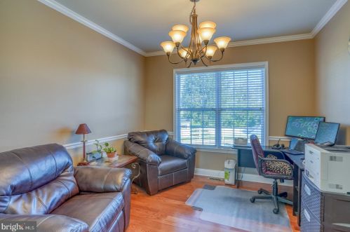 153 Burnham Ln, Dover, DE 19904-3830