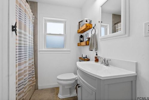 812 Central Ave, Flagler Beach FL  32136-3337 exterior