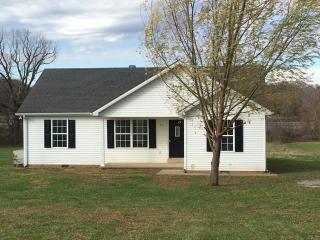79 Head Ln, Cooperstown, KY 42276-2236