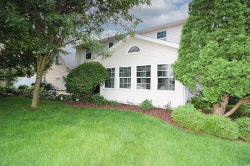 15290 Durham Way, Granger, IN 46530-6525