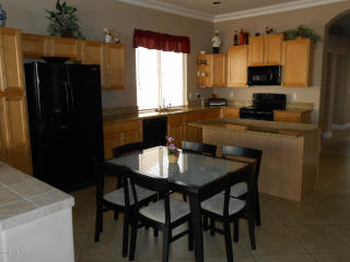 968 Redwood Dr, Chandler, AZ 85248-4312