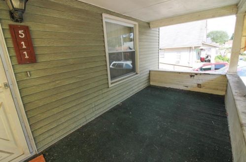 511 Mount Vernon Ave, Moon Twp, PA 15108-1533