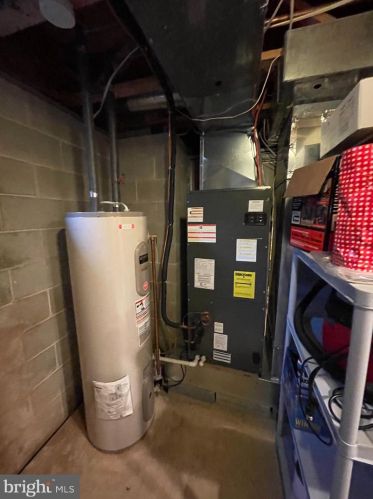 3804 Fox Pointe Ct, Glen Mills PA  19342-8124 exterior