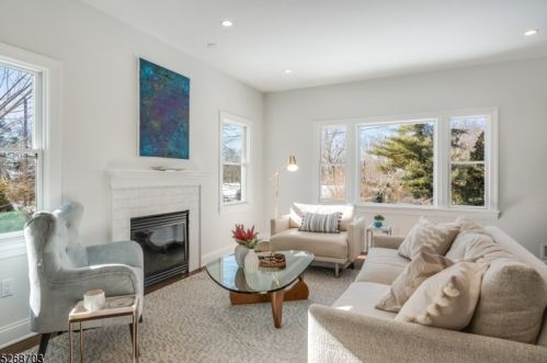 122 Fairview Ave, Berkeley Heights NJ  07922-1310 exterior