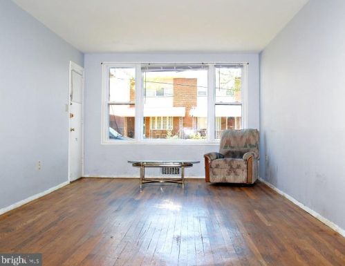 107 Victor St, Washington, DC 20011-4901