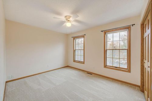 1710 Laurel Ave, Hudson WI  54016-2000 exterior