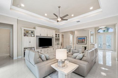 9164 Sanderson Ct, Boynton Beach, FL 33473-4990