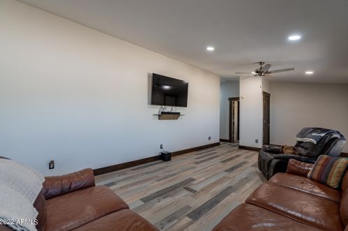 39510 12th St, Phoenix AZ  85086-7336 exterior