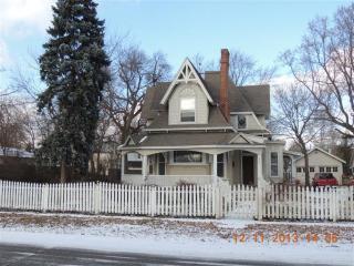 304 Carroll St, Kentland, IN 47951-1127