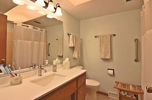 1610 6th Ave, Oshkosh WI  54902-5506 exterior