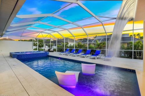 5314 20th Pl, Cape Coral, FL 33914-6824