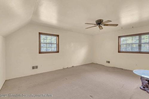 6 Vermont Ave, Jackson Twp NJ  08527-1522 exterior