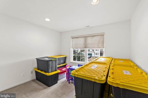 117 Liberty Ct, Swedesboro NJ  08085-4255 exterior