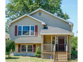 256 River Ave, Providence, RI 02908-4231