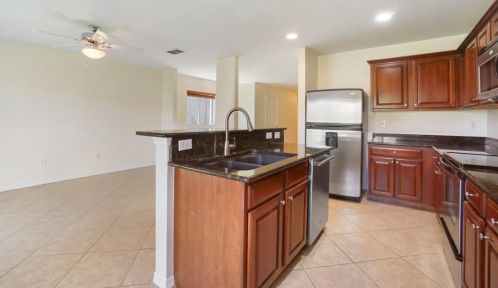 2211 Rockport Rd, Fort Pierce, FL 34953-4374