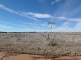 24400 Ravens Roost Rd, Paulden, AZ
