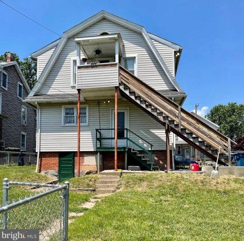 267 Market St, Highspire PA  17034-1417 exterior