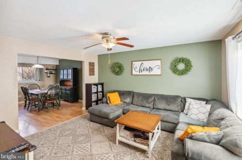 21 Wyndham Ct, Downingtown, PA 19335-1115