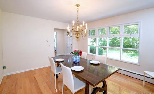 239 Rocks Rd, Norwalk CT  06851-1117 exterior