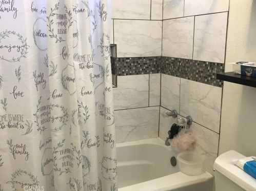 30422 Daisy Ct, Santa Clarita CA  91384-3779 exterior