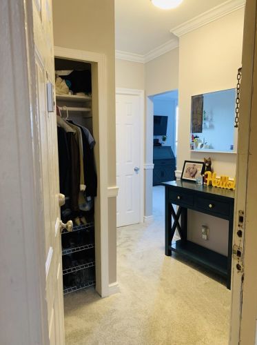 31 75th St, North Bergen, NJ 07047-5946