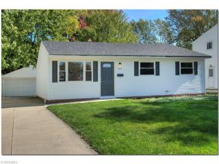 1023 348th St, Willoughby, OH 44095-2642