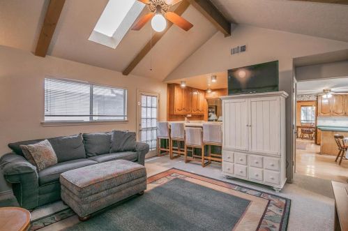 218 High Brk Dr, Richardson TX  75080-2032 exterior