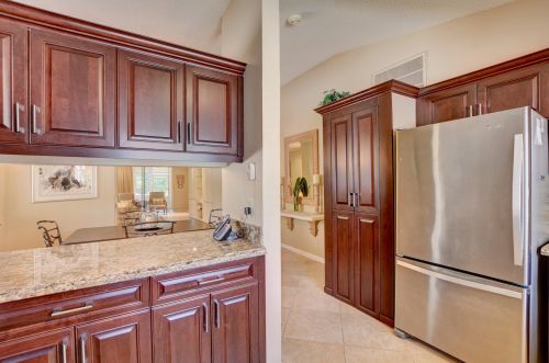 6798 Via Regina, Boca Raton FL  33433-3927 exterior