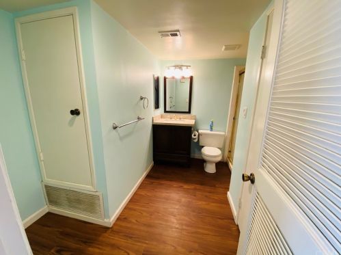 11259 Knott Ave, Cypress CA  90630-5401 exterior