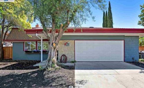 4863 Zinnia Ct, Livermore, CA 94551-1450