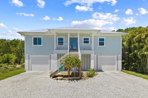 555 Piedmont Rd, Sanibel FL  exterior