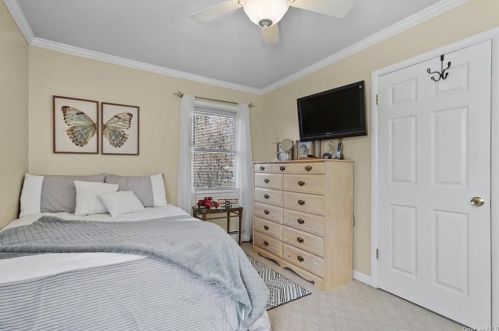 24 Somerset Dr, Washingtonville NY  10992-1372 exterior