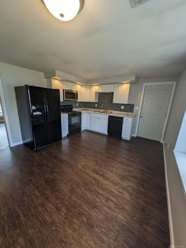 107 Topsfield Farm Cir, Englewood OH  45322-3420 exterior